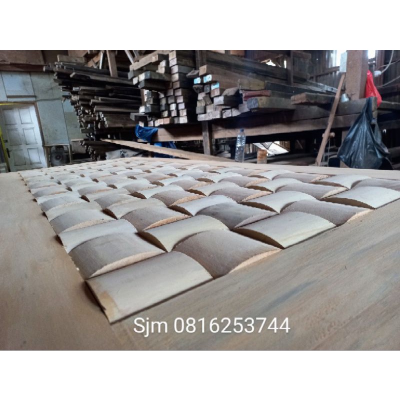 pintu anyaman kayu meranti