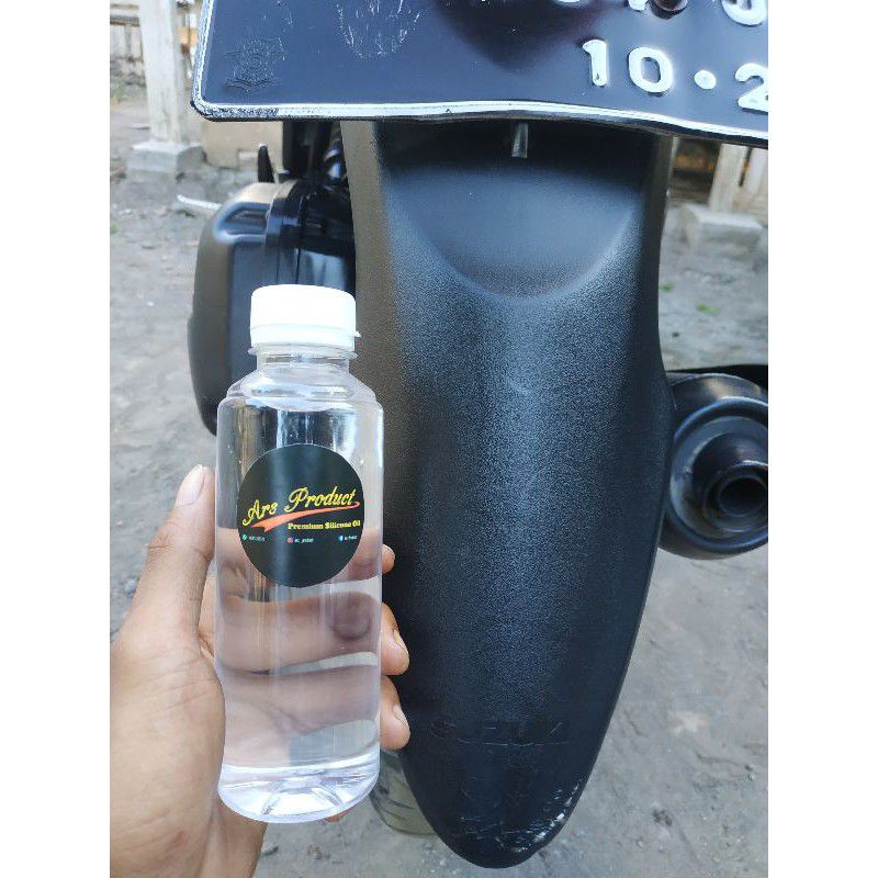 Ars Silikon Oil Pengkilap Kendaraan 250ml Cocok untuk semua jenis kendaraan, termasuk mobil, motor, dan sepeda