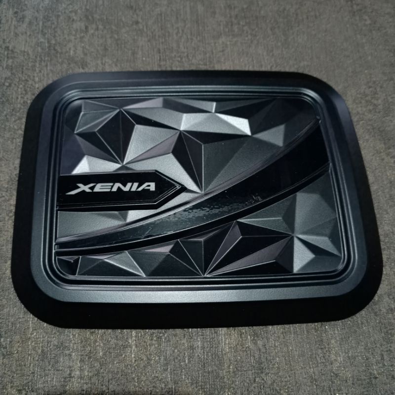 Tank Cover bensin Hitam Xenia 2004-2011