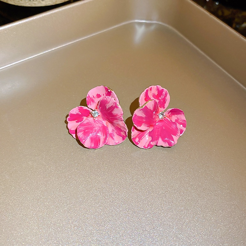 Anting Bentuk Bunga Warna Pink Gaya Korea