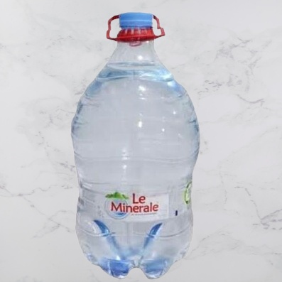 

( Per Galon isi 15 Liter ) ~ Lee Minerale Galon