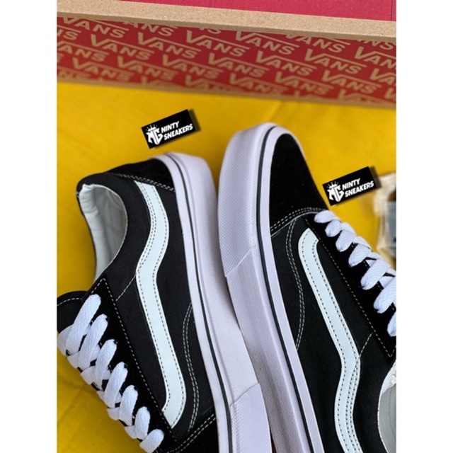 Sepatu vans oldskool klasik hitam putih sepatu sneakers sepatu sekolah
