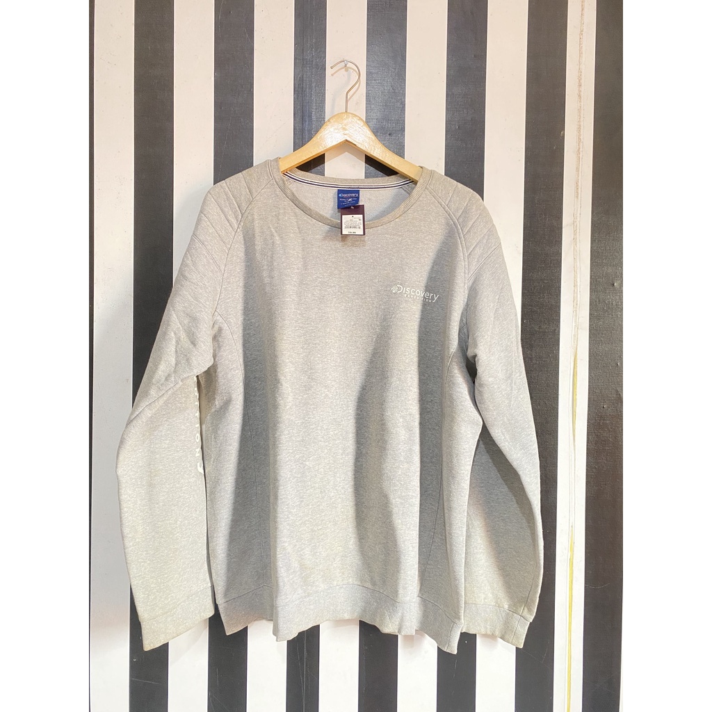 Preloved - Sweater Pria Discovery Expedition