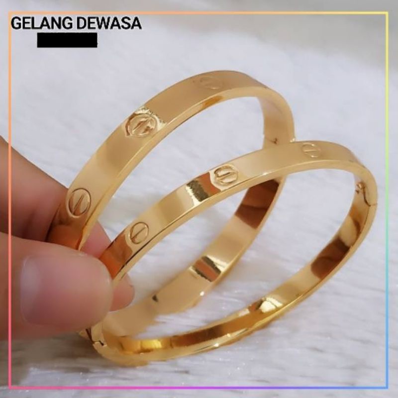 Kalung Titanium Cowok lapis emas