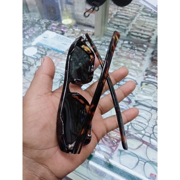 kacamata pria lensa polarized..