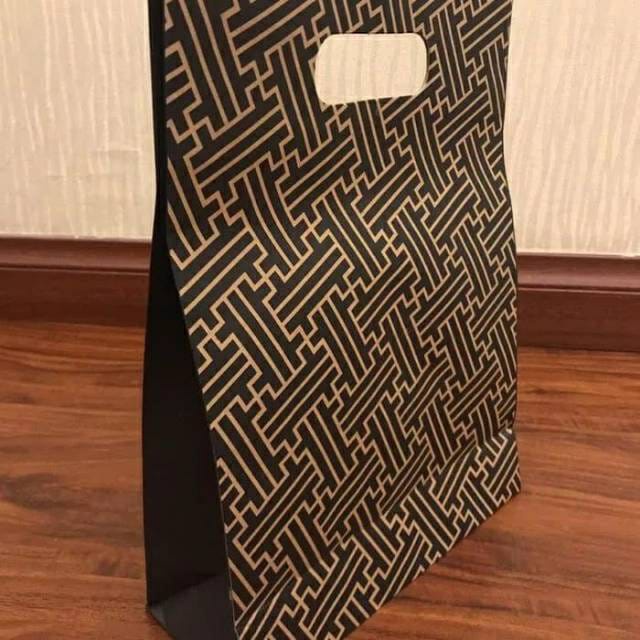 

paper bag kertas kado NN04