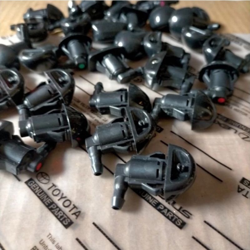 nozzle air wiper depan mobil Avanza Xenia original hrg satuan atau per pcs