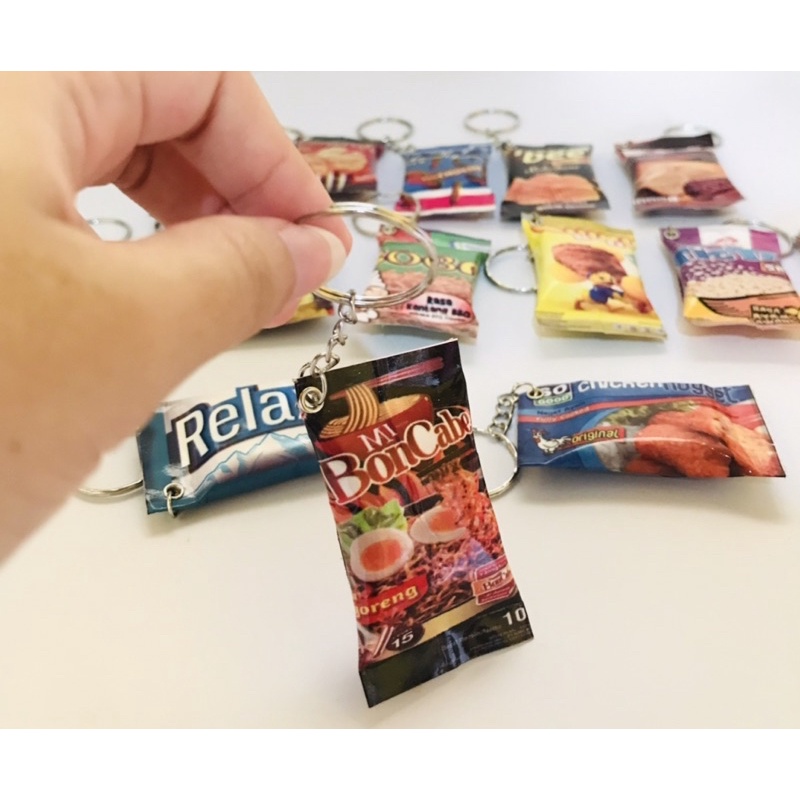 GANTUNGAN KUNCI SNACK MURAH UKURAN KECIL MINIATUR SNACK / GANCI SNACK LUCU UNIK / HADIAH ULTAH ANAK