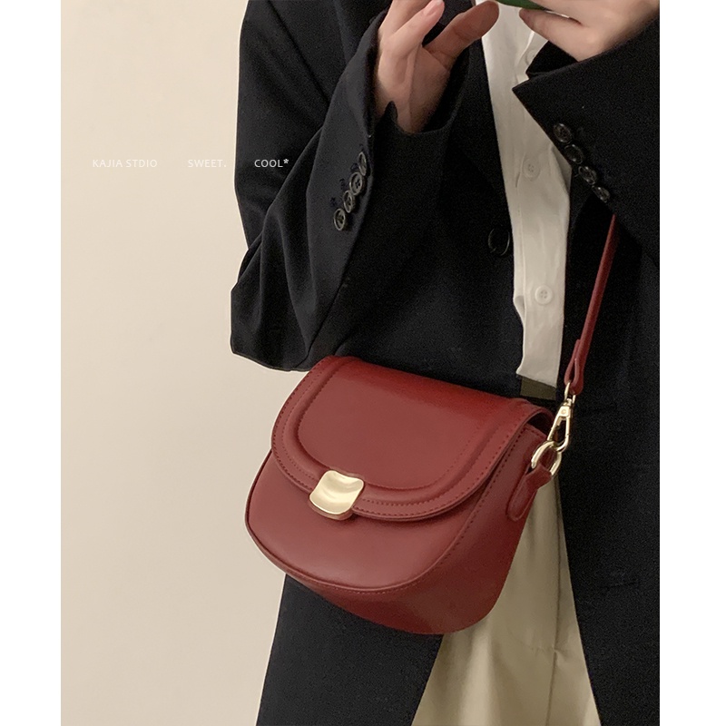 Suhao all-match ins messenger bag female 2022 new trendi fashion retro saddle bag niche tekstur tas bahu tunggal merah