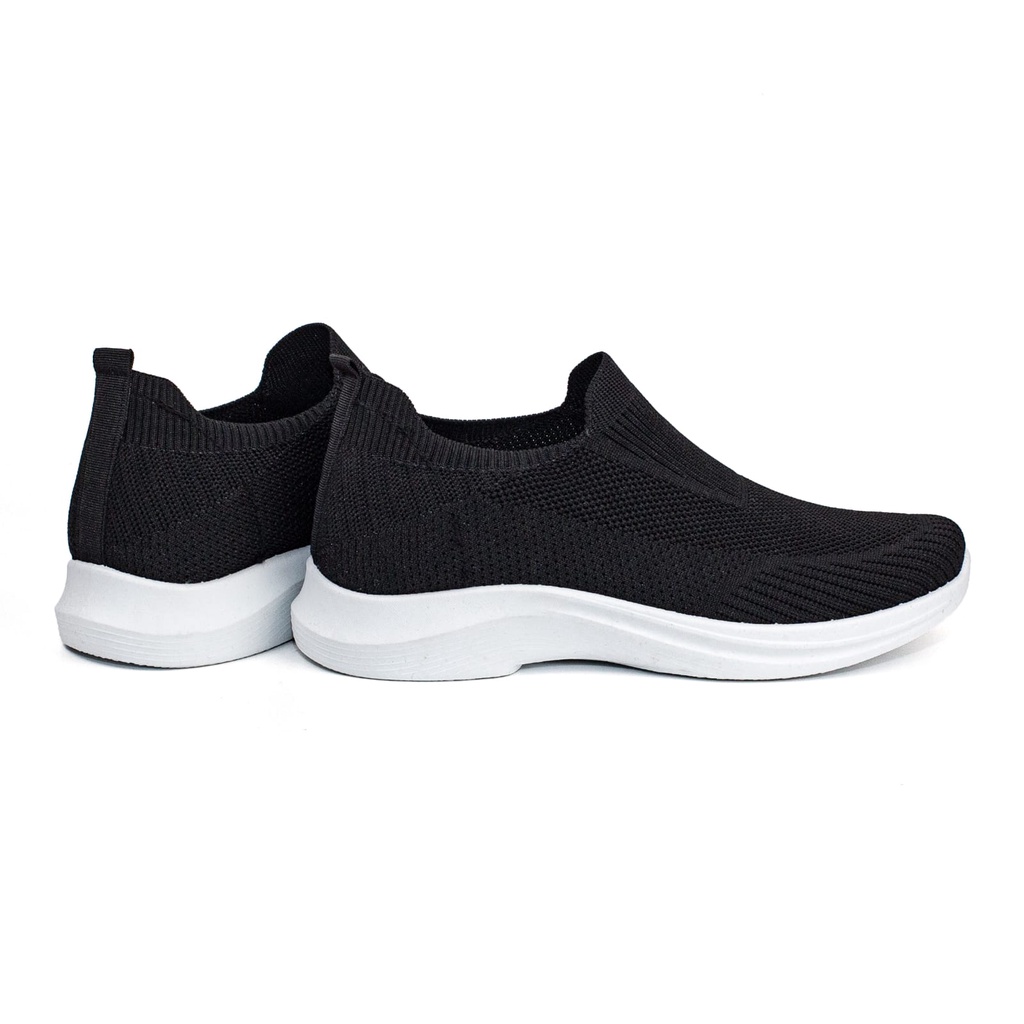 Sepatu Slip On Pria Rajut Import Sport Shoes Casual Hitam Putih Non Tali SL931