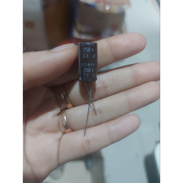 Elco Elko Capacitor Kapasitor 33/250 33uF/250 33/250V 33/250V 33uF/250v 33/250V 33uf 250v Kualitas Bagus Isi Full Mengkilat