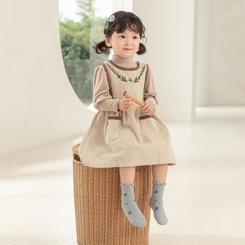 COD- Kaos kaki anak perempuan MOTIF LOVE / Kaos kaki premium ala korea / kaos kaki baby 0-24 Bulan