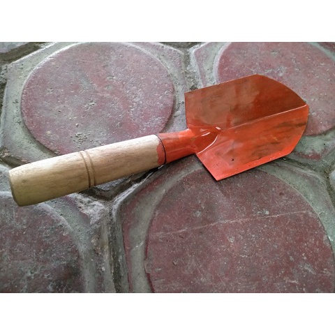 CETOK TAMAN BERBAHAN BESI TEBAL/CETOK SERBAGUNA