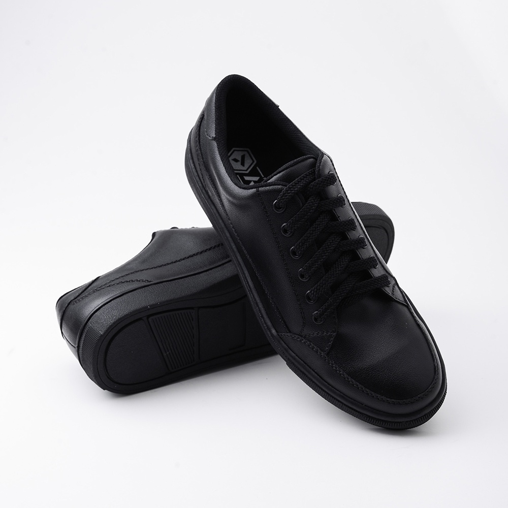 PARKER FULL BLACK |ManNeedMe x ARF| Sepatu Sneakers Pria Casual Shoes ORIGINAL