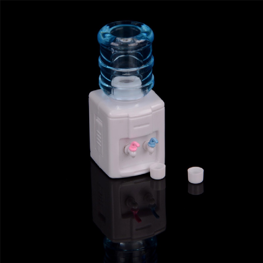 1pc Miniatur Dispenser Air Minum Skala 1: 6 1: 12 Untuk Rumah Boneka