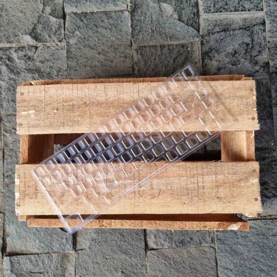 Keychron Keyboard Plastic Cover - Keychron K2