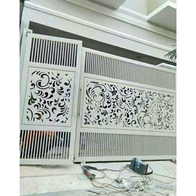 pagar  gerbang rumah cuting minimalis