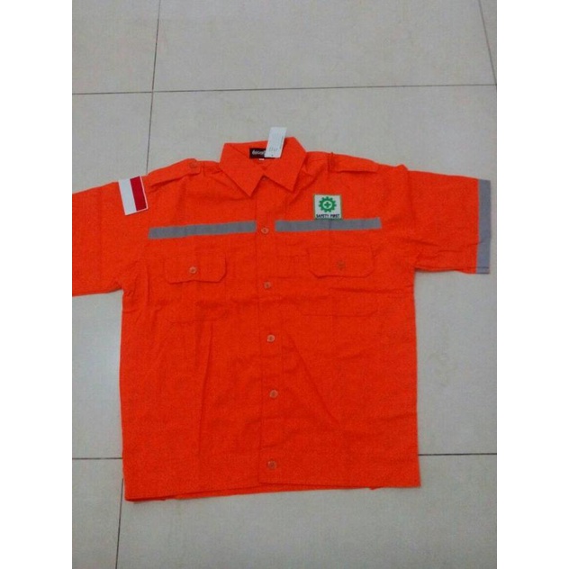 baju kerja safety lengan pendek + logo k3 & merah putih