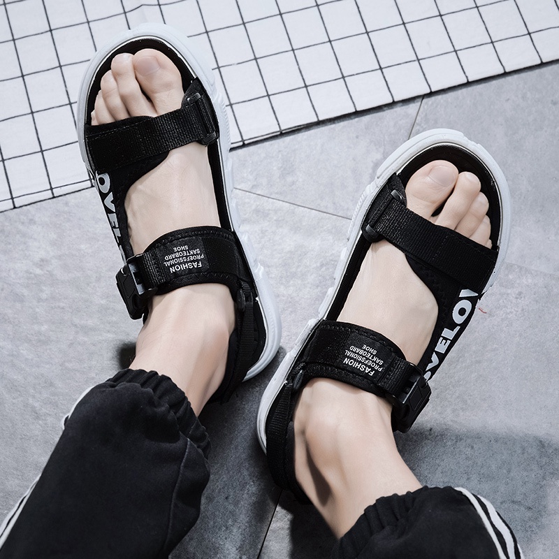 Sandal Pria!!!! Sandal Gunung!Sandal Selop!Sandal Pria Murah!Sandal Wanita!Fashion Pria!koleksi Adventure Distro Terbaru! Sandal Gunung Pria Tali Bahu Yang Bisa Dilepas