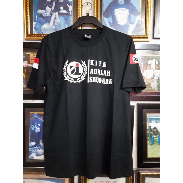 Kaos iwan fals oi Kita Adalah Saudara original Lisensi Tiga Rambu bahan katun combed 24s Gubug Fals 