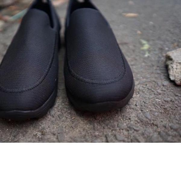 sepatu Sketchers slip on sketchers pria grade ori