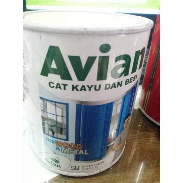 Cat Kayu Besi Avian (1 Kg)