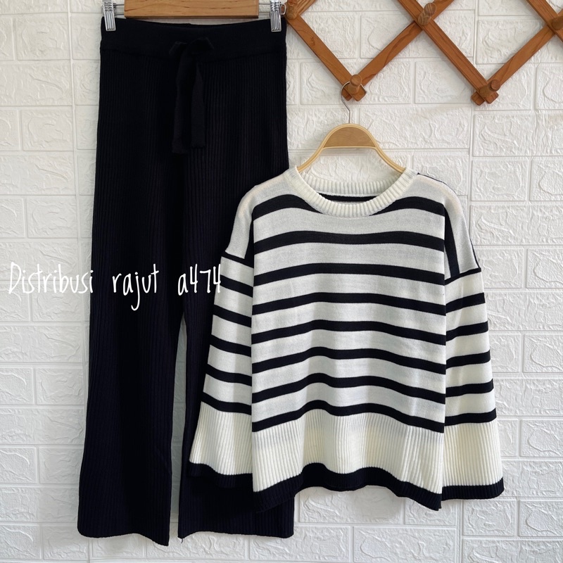 LESTY SWEATER RAJUT OVERSIZE MODEL GARIS STRIPPY WANITA