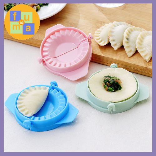 Cetakan Pastel Pangsit Dumpling Gyoza Pempek Alat Pembuat Molding Dumpling Gyoza Maker / Pembuat Pencetak Pempek Pie Mould Maker Kembang