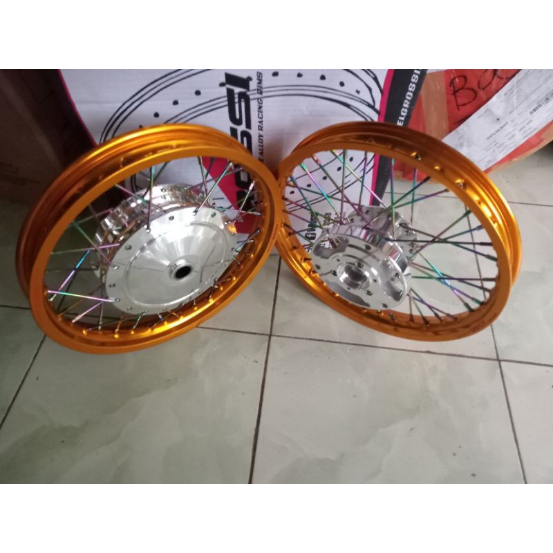 velg Yamaha aerox jari jari Ring 14 x160/140
