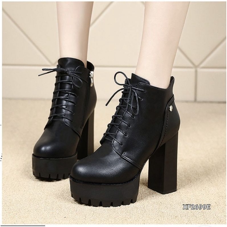 Ada warna putih ya guys..Boots High Block Korea #XF2699E