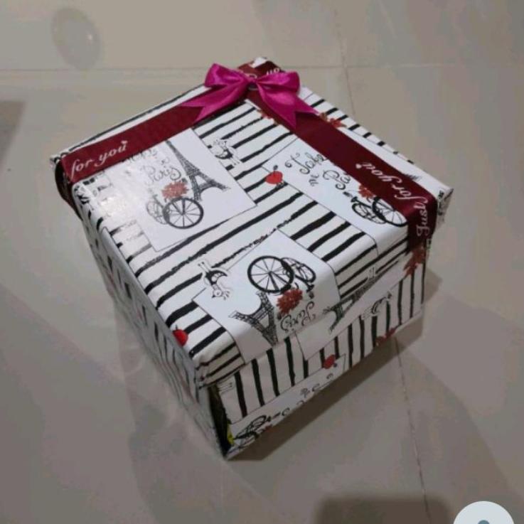

㍐ kotak snack 1 dan 2 layer box snack saja sudah ada kotak uangny け