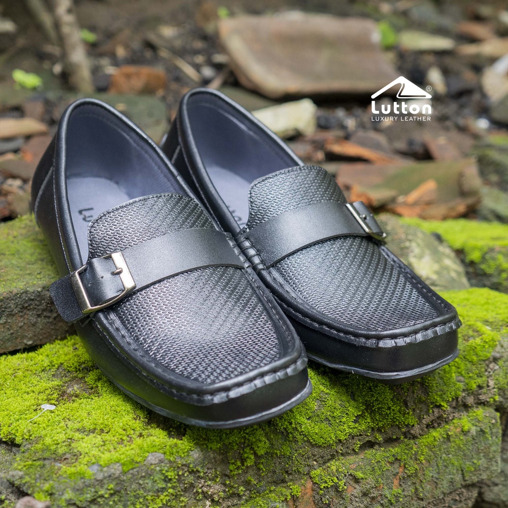 LUTTON SEPATU PRIA SLIP ON TERBARU A SIX