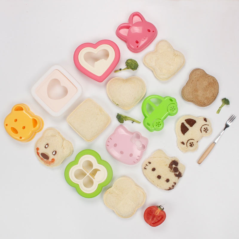 Cetakan Makanan Cetakan roti/nasi karakter hello kitty beruang mobil sandwich CETAKAN ROTI TAWAR KARAKTER SANDWICH MOLD POTONGAN ROTI CETAKAN PEMOTONG Roti