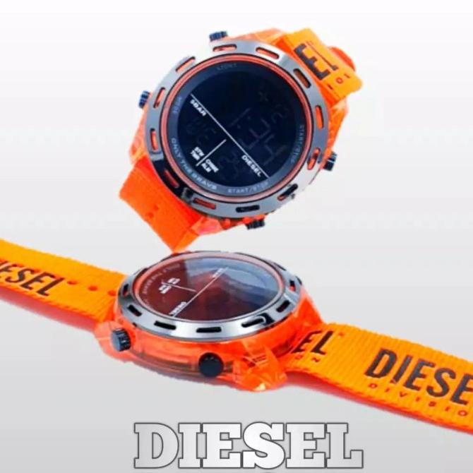 

PROMO NEW TERMURAH !! DIESEL KANVAS JAM TANGAN PRIA TERBARU ORANGE