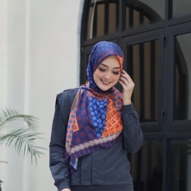 Hijab Segi Empat Printing | Respectful | WLO Hijab | Levelscarves