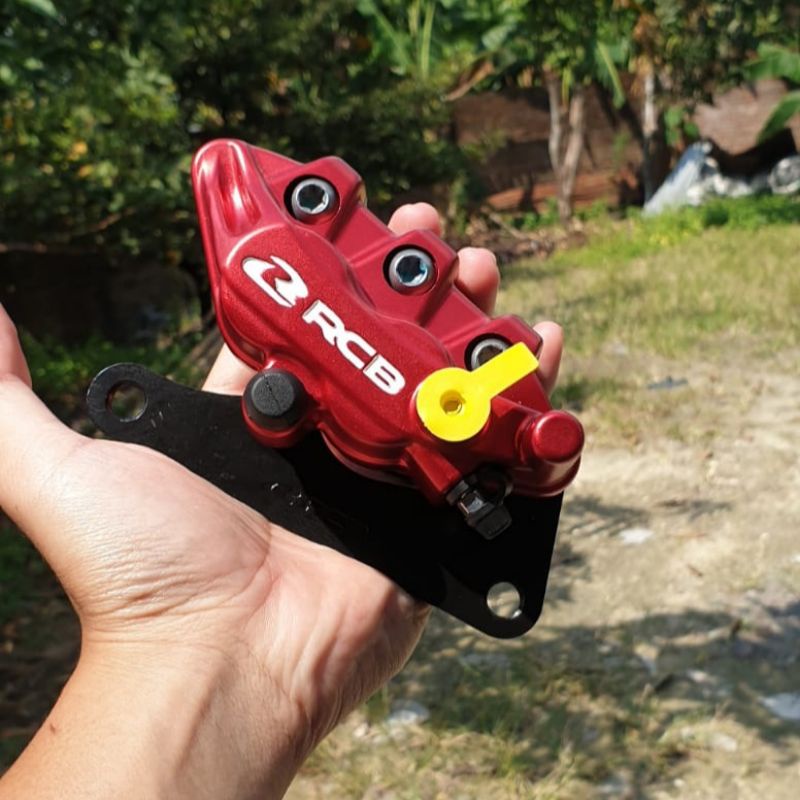 Kaliper Depan RCB 4 Piston S Series Kaliper Depan RCB S Series 4 P Pnp Yamaha NMax Tahun 2015-2018