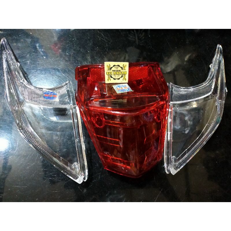 mika kaca stop + sein belakang beat karbulator