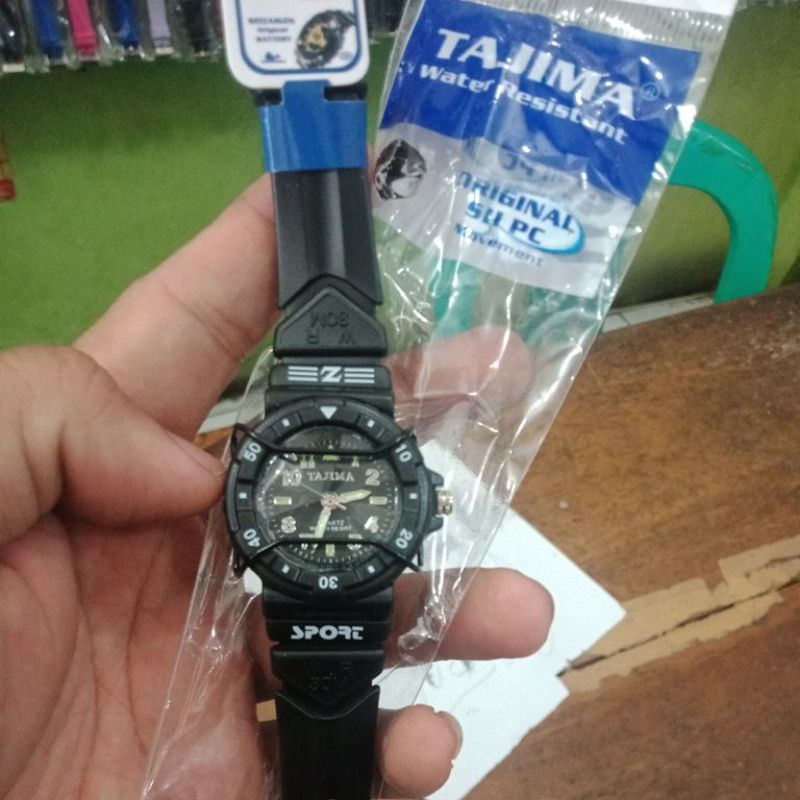 Jam tangan TAJIMA pria dan wanita free baterai