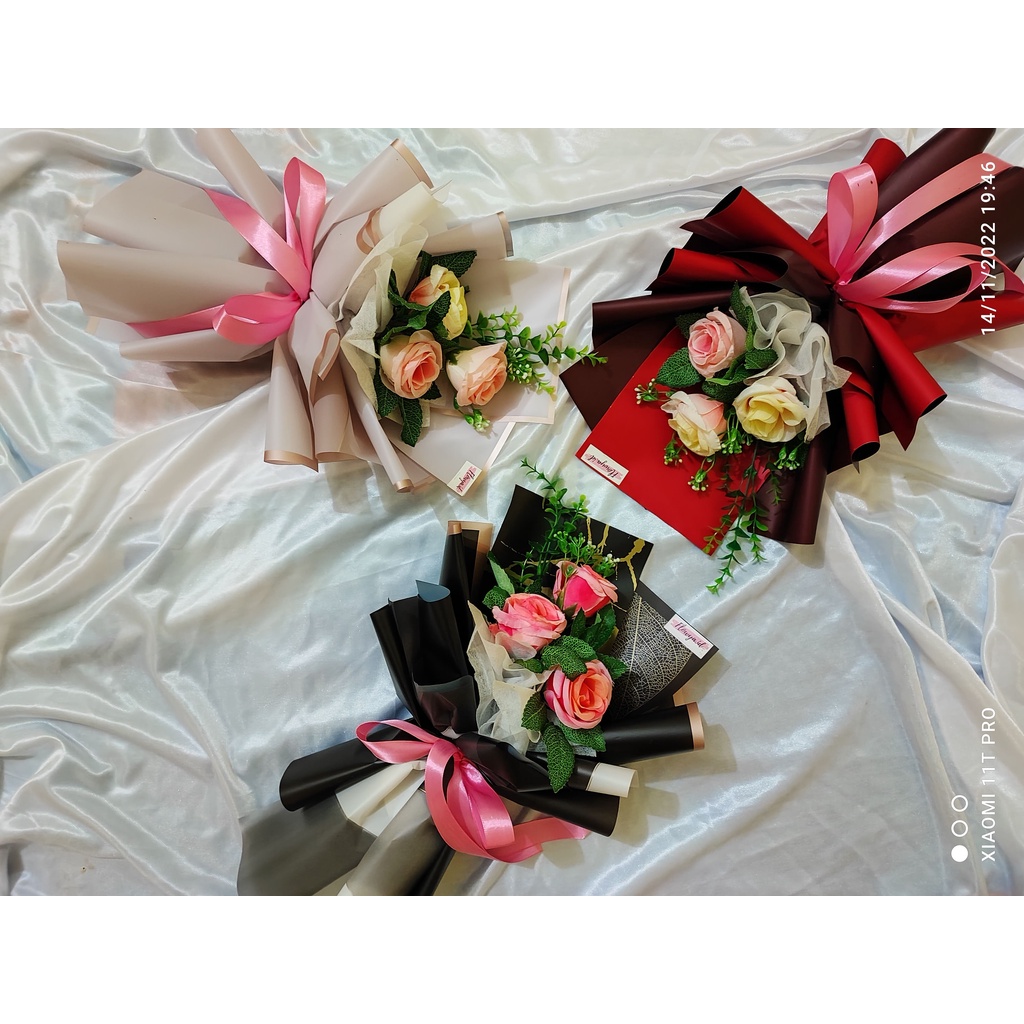 BUKET Bunga Mawar artificial Premium 3 tangkai || hadiah hari guru kado wisuda kado cowok cewek romntis