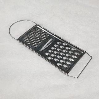 (NCS) Parutan Keju BESAR 3 IN 1 Serbaguna Stainless Steel Parutan Buah Sayur Pengiris Pemarut grater Alat Parut Kelapa Bawang Jahe Multifungsi