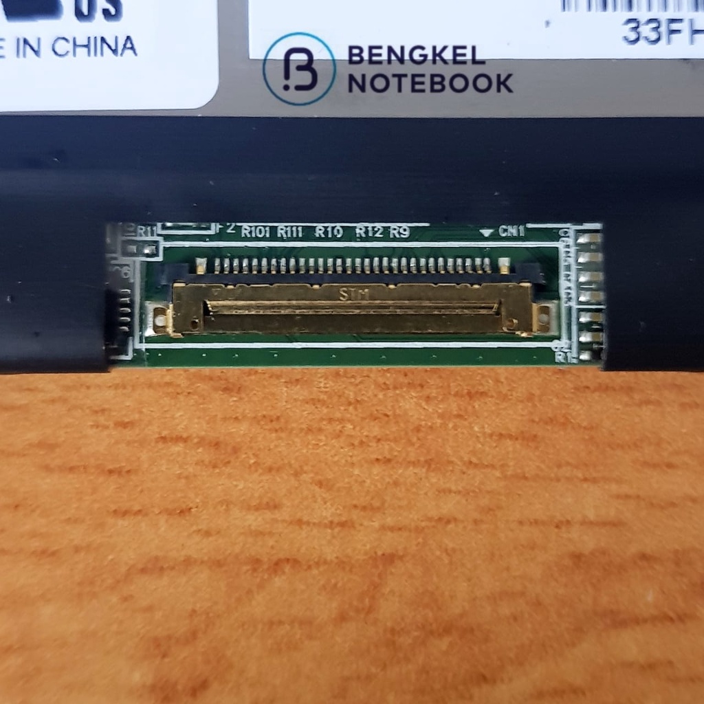 LCD 13.3' LED SLIM 30Pin Kuping Atas Bawah Sejajar FHD 1920X1080 Socket Agak Kiri B133HAN02.7 B133HAN02.1 NV133FHM-N43 LTN133HL03-201 N133HSE-EA1 N133HSE-EA3 UX305 UX360 UX302 UX32 UX32VD UX31