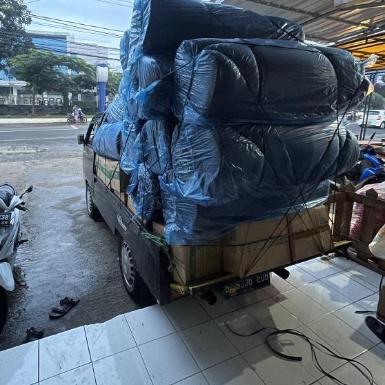 

Bubble wrap Hitam Putih 3kg Plastik Bubblewrap 1 Roll - Hitam, 2.4 KG