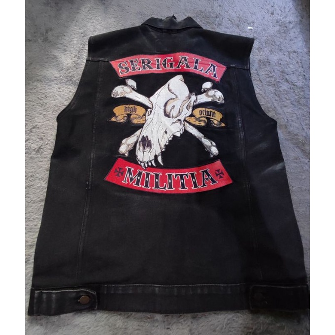 Vest seringai official XL