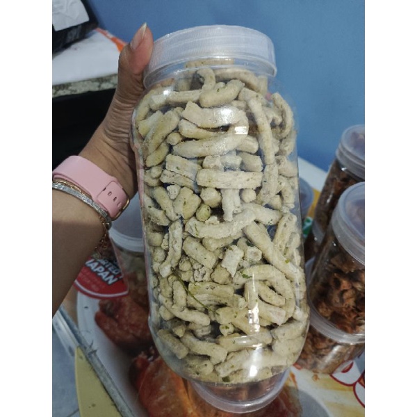 

Basreng daun jeruk jumbo