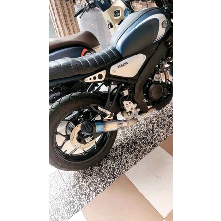 Yamaha XSR155 — CH-1 · Blue Chrome — foto 4