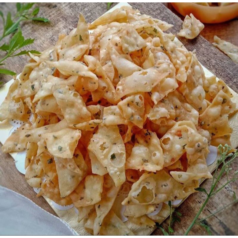 

TERLARIS!!TERMURAH!!COD!! KRIPIK BAWANG/KUE BAWANG/KRIPIK PANGSIT 1KG