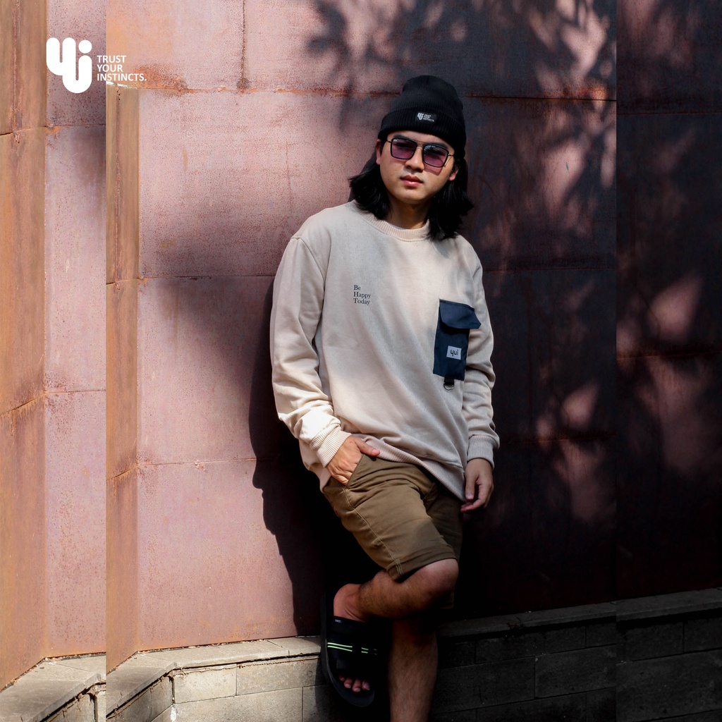 Yui Sweater Crewneck Pouch Break Black