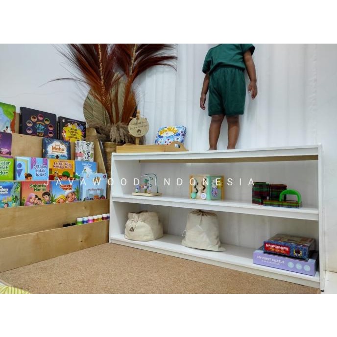 STESZA (rak mainan montessori)