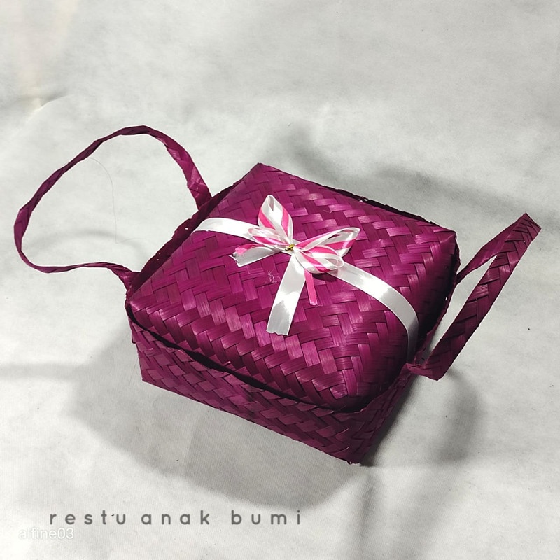 

Besek cangking 20x20cm besek cangking besek unik besek warna besek murah besek hist box food wadaj makanan rak susun tudung saji susun