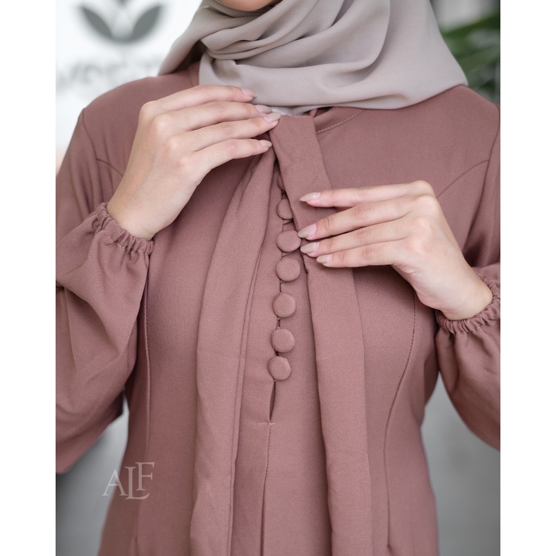 Sierra Dress by Alfaina | Gamis Kerah Pita Slim Look Korean Style